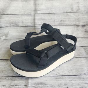 Teva Universal Platform Sandals Women Size 10 Black White 1008844 Strappy Summer
